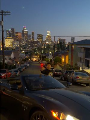 POV: You just found one of the best city views in Los Angeles. 🌇✨ Welcome to Figueroa Terrace, where the DTLA skyline feels like it’s posing just for you. Between the palm trees, the city lights, and that iconic Los Angeles energy, this spot looks like something straight out of a movie. Whether you’re catching sunrise, sunset, or the city glowing at night, it’s the kind of view that reminds you why people fall in love with LA. Add this hidden gem to your bucket list. #LosAngeles #DTLA #FigueroaTerrace #CityViews #LAViews 