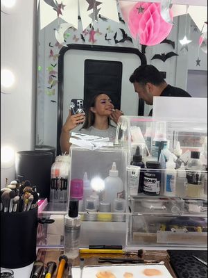 come with me to set💜 @HBO Max #euphoria #euphoriaseason3 #foxy 