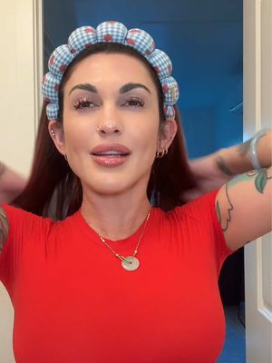 THAT COMFORTABLE CLEAN SKIN FEELING AFTER MAKEUP IS CHEFS KISS🤏🏼💋 thanks to @Farmacy Beauty 💚available @Amazon #FarmacyPartner #doublecleansing #cleanskin #skincareroutine 