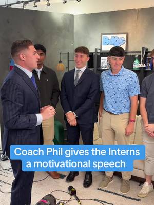 Ready to run through a brick wall for @PhilBicocchi #snapbackai #interns 