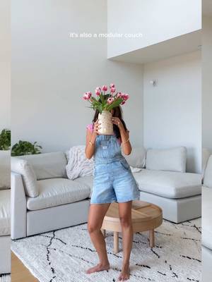 New apartment, new *DREAM* couch!!! 🌟🌷🏡 @Cozey #apartment #couch #ad #cozeypartner 