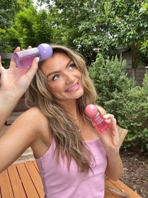 Austin friends! 🚚✨ Grab your bestie and meet me at the Biodance Hydrogel Splash Truck for the ultimate glow-on-the-go experience! 💞 @Biodance Store US  Get ready for giveaways, interactive experiences, and plenty of photo-worthy moments featuring Biodance's newest skincare must-haves.  If you're in Austin, you won't want to miss this pop-up! 📍 James Street Lot | 1224 S Congress Ave, Austin, TX 🗓 Saturday, June 6, 2026 ⏰ 11:00 AM – 6:00 PM Come say hi, bring a friend, and discover your new glow obsession ✨ Tag your skincare bestie below!👇 #BiodancePartner #Biodance #HydrogelSpalsh #JellySerumMist #GlowOnTheGo