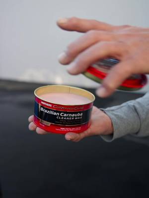 Clean it. Shine it. Protect it. Mothers California Gold Brazilian Carnauba Cleaner Wax gives your finish that rich carnauba protection while smoothing minor flaws in one easy step. Now you can spend less time detailing and more time admiring. Get some Cleaner Wax and get that deep, classic shine today.