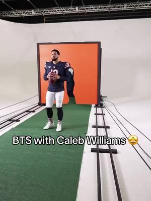 My brain can’t comprehend this tbh 😭 #wow #bts #calebwilliams #madden #nfl (via @Caleb Williams) 