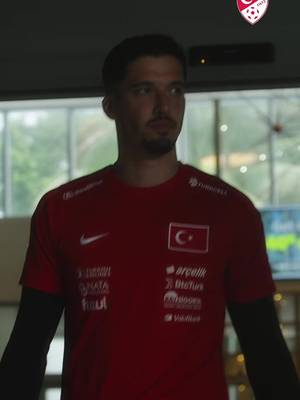 📍Fort Lauderdale Dünya Kupası öncesindeki son sınavımız olan Venezuela maçı öncesi ilk antrenmanımızı gerçekleştirdik.  #BizimÇocuklar🇹🇷 | #FIFAWorldCup | #TürkÖndeTürkİleri 
