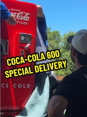 Coke 600 special delivery! 🥤🚚 Full episode drops on my YouTube channel at 6pm ET 🍿  Entrega especial de la Coca-Cola 600! 🥤🚚 El episodio completo sale hoy a las 6pm ET en mi canal de YouTube 😉 #cocacola600 #coke600 #nascar