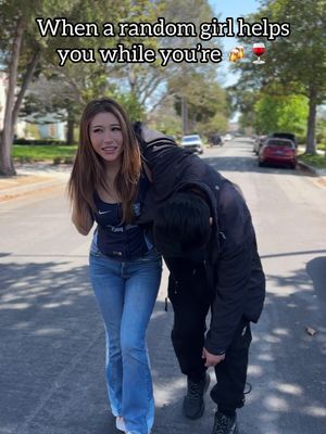 When you found a random girl to help you… @MikeBowShow @Sasha Emiri 