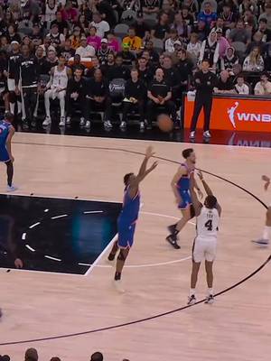 FOX HITS THE THREE👌 #DeAaronFox #Threepointer #Spurs #NBAFinals 