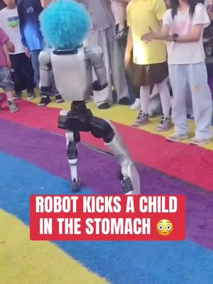 Robot was feeling dangerous 😅 #robot #kid #culture #funny #viral 