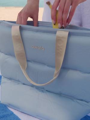 Meet The Puffer. 👜 Extremely cool and ultra packable. Inflate it when you want to chill, fold it flat when you don't. Your go to sidekick for farmers markets, tailgates, or picnic with friends. Available in After Hours, Sahara, Fern Fresh, Hot Stuff, and Rest Azured. Which color did you grab? 👀