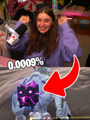 0.0009% chance of THIS SPRITE #fortnite 