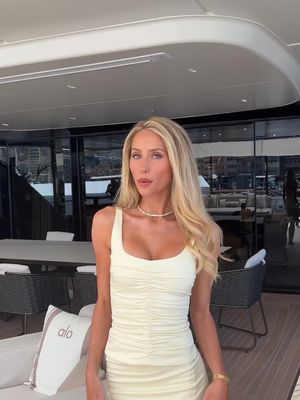 Grand Prix darling @stassiebaby 