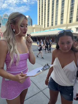 Fresh off the CMA Fest stage, @Elizabeth Nichols wrote a Crowdsourced Country verse with random fans 🤠  How do you think it turned out? 👀
