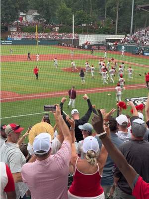 THE MOMENT ‼️ @Georgia Baseball  is going to Omaha!! 