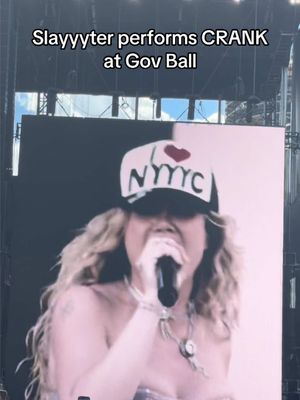 @slayyyter takes the stage on day three of Gov Ball 🔥 #Dazed #Slayyyter #GovBall