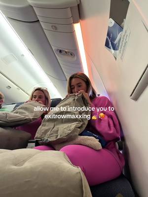 everytime I fly it’s BYOB (bring your own bed) #travel #planehack #travelhack 