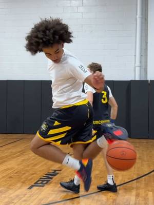 Who do you think is winning the World Cup this year?🤔 #fyp #aau #worldcup #basketball #nyc 