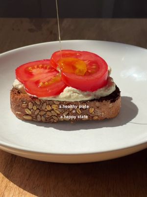 healthy = happy 🥑🍉🍒🍑 #healthyfood #veganrecipes #wholefoods #wellness #SelfCare 