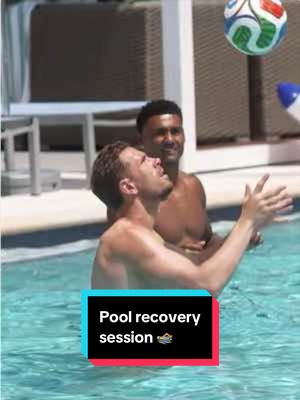 The team work never stops 💪 #FIFAWorldCup #England 
