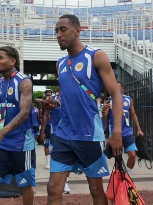 🎶 Starting the first practice the Curaçao-way  Our first session in Boca Raton is underway and we brought the vibes to Florida! #TheBlueWave #Curaçao @FIFA World Cup @Concacaf 