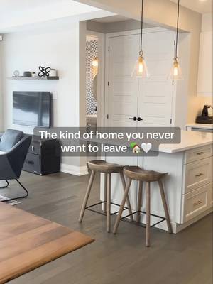 Consider this your sign to romanticize staying home! #Dreamhomes#dreamhomegoals #HomeInspiration #livingspaces #homeinspo    My dream house, beautiful home interiors, home inspo, living space, home goals 
