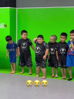 BRO 💀 #kids #fail #mma #lol (via samandar_mirzavaliyev/IG)