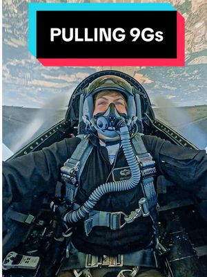 Can I withstand 9Gs in an F-16 fighter jet? 🤢