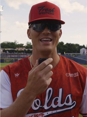 Just Parker McCollum checking in to see what a man has to do to go to a game with you #parkermccollum #celebrity #softball #country #baseball 