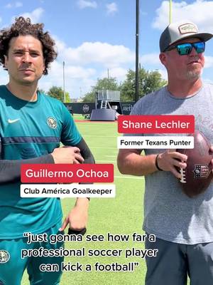 Memo Ochoa making NFL field goals look easy 👀 #mexico #throwback #worldcup #football #challenge