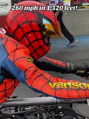 It’s turbo vs nitro in the battle of Top Fuel Motorcycle vs. Turbo Funny Bike #motorcycle #bikes #dragracing 