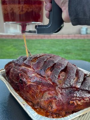 Juicy pulled pork for the crew has never been easier🔥 Whether you're upgrading your backyard setup, gifting Dad, or finally getting your first Traeger, there's never been a better time to join the Traegerhood. Our biggest savings of the year are happening now—so you can spend less time thinking about BBQ and more time making pulled pork like @ibb_backyard_bbq. Hit the link in bio to shop the sale. #Traeger #TraegerGrills #Traegerhood #FathersDay #PulledPork #BBQ #Grilling #BackyardBBQ #TraegerRecipes #WoodFiredFlavor #GrillSeason