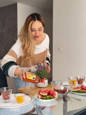 La más ganadora que seas tú como anfitriona, de la mano siempre del ingrediente que no puede faltar, Salsa Valentina. ¿Ya probaste todas las opciones? 🍉🥭
