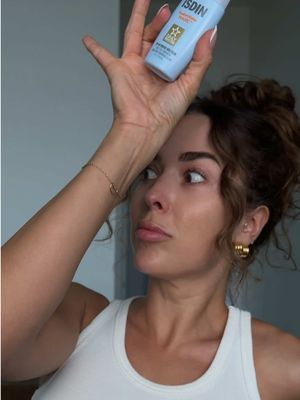 The glow is cute… the protection is necessary. Shop @isdinusa at Amazon #ISDINPartner #ISDINGetItOn 