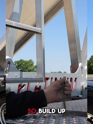 We thought about it, so you wouldn’t have to😉 Reach out for your custom trailer today! 🌐Platinumtrailermfg.com 📞226-301-4048 #platinumtrailers #catwalk #galvanizedframes #haulmore #builtbetter 