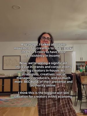 This is the biggest *trend* I’m currently seeing in the Creator Economy space. Watch it closely 👀 A year ago, I talked about the movement for creators to shift “back” into 9 to 5 roles to have more consistency in income. Now, we’re seeing a significant increase in brands and corporations hiring creators in-house. As strategists, creatives, social managers, producers, and so much more. BECAUSE of their presence and authority online. I think this is the biggest win-win situation for creators in this economy. PS: yes, I just needed an excuse to do this silly little dance!!!!