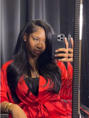 @curlsqueen sent me some k tips and I got them installed on my long thick curly natural hair 👀 How do you think they came out? Would you try them? 24 inches 100g Light Yaki texture Keratin Tip Extensions + 24 inches 150g Light Yaki Bundle Weft Hair Extensions from curlsqueen  Stylist @DiamWilson 💕