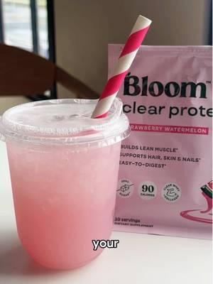 my go-to for hot girl summer ✨🍓🍉 #bloom #clearprotein #bloomnutrition #workout 