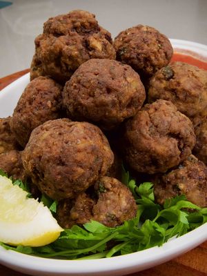 A true Louisiana Creole classic. One thing about Louisiana Creole cooking is we know how to turn simple ingredients into something unforgettable. Boulettes were often made with leftover meat that was minced, seasoned, and transformed into a flavorful meal. Simple ingredients, rich history, and plenty of flavor. Have you ever heard of this dish, and if not, would you give this a try? This recipe can be found on my website in my bio.  #risascuisine #boulettes #neworleans