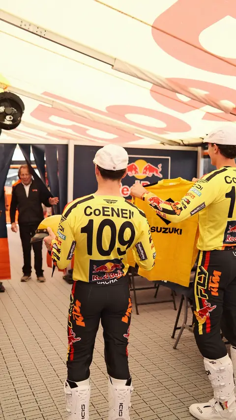 Dreams do come true 🤯 @KTM @lucascoenen @sachacoenen19 