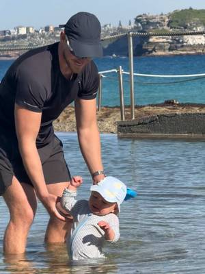 0 survival skills, but would 100% recommend 🧸 #fyp #waterbaby #bondi 