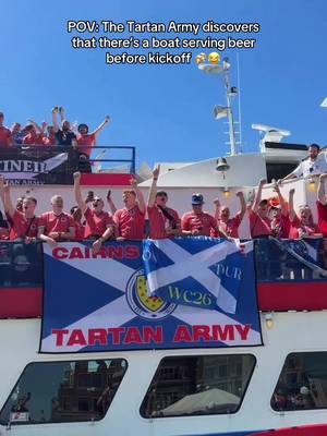 Boston Harbor meets the Tartan Army 🏴󠁧󠁢󠁳󠁣󠁴󠁿🤞 🎥 / @stvfootballshow  #FIFAWorldCup #UGC #Scotland #TheTartanArmy 