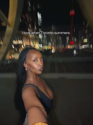 Walking home from the club at 2am in Toronto is a luxury I’ll never take for granted.  #toronto #torontosummer 