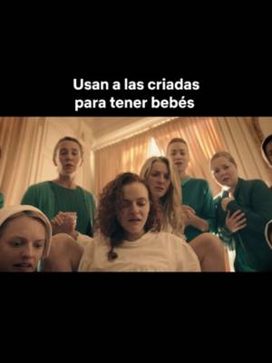 Esta es la historia de un futuro distópico donde las mujeres fértiles son despojadas de su identidad y sus derechos. La serie 'El cuento de la criada' ya está disponible. #TheHandmaidsTale #ElCuentoDeLaCriada #Madres #series #Netflix