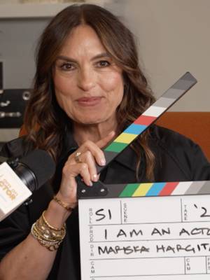 She is Mariska Hargitay and she is an actor 🎬 Tune in tomorrow for another episode of I AM AN ACTOR.