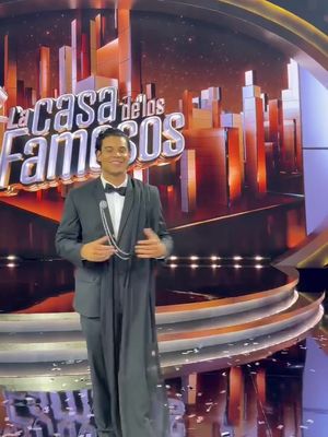Salgo de La Casa de los Famosos con el corazón lleno de gratitud. ❤️ Primero, quiero agradecer a @Telemundo @lacasadelosfamosostlmd por darme la oportunidad de ser parte de esta experiencia tan increíble. Esto fue mucho más que una competencia. Para mí fue una oportunidad para crecer, aprender, y reconectar con mis raíces. Gracias a mi familia mis Guerreros por apoyarme, quererme y acompañarme en cada paso de este camino. Siempre seré un Guerrero de la Luz. Y, sobre todo, gracias a mis fans, a mi familia y a cada persona que votó por mí, me apoyó, oró por mí y creyó en mí durante esta aventura. Su amor me dio fuerzas todos los días. ❤️ Entré a la casa siendo yo mismo, y salgo orgulloso de la persona que le mostré al mundo: un hombre guiado por la fe, el respeto, la humildad y la gratitud. Esta experiencia me sacó de mi zona de confort, me ayudó a crecer y me recordó que con Dios, disciplina y perseverancia, todo es posible. A mis Guerreros: gracias por caminar conmigo. Los quiero muchísimo. ❤️ El plan de Dios es perfecto. ✨ A mis amores que hicieron todo por mi cuando yo estaba encerrado. Las quiero y las adoro @Kenny’s KenDolls @Brenda_KenDoll 🩵 @TEAMKENNY🇩🇴💞🇺🇸 @TeamKenny Official fans @JaykenOficial @🇭🇳 𝓔𝓷𝓶𝓪🧿💛🖤 @dina @MiszLedy @Jacqueline 