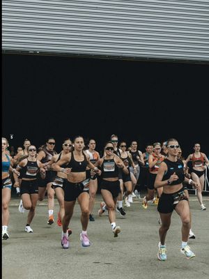RUNNING IT BACK 🏃‍♀️ As the Official Recovery Partner of the Bandit Grand Prix, we hosted the post-race gathering at Bathhouse. Already waiting for next year 🔥