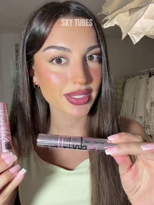 @Maybelline NY Sky Mascaras… ahhhhh🤍 es gibt eine neue Version und sie ist hammer! Wieder diese wunderschöne Länge & Separierung ABER diesmal noch einfaches entfernen dank tubing Technologie. Jetzt lieb ich sie noch mehr #maybellineCH #mascara #tubingmascara #makeup #ad