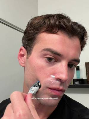 #SchickPartner Sensitive skin night routine shaving edition from @Schick 