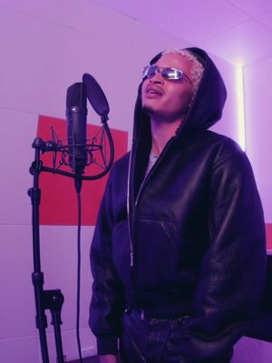 guess who pulled up to #TheBooth this week 👀 new session incoming. presented by @xfinity #XfinityPartner #NewMusic