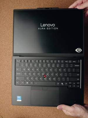 2026 Lenovo ThinkPad X1 Carbon looks really nice! 